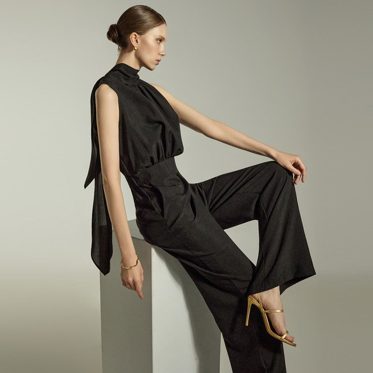 JS045 Strap Jumpsuit