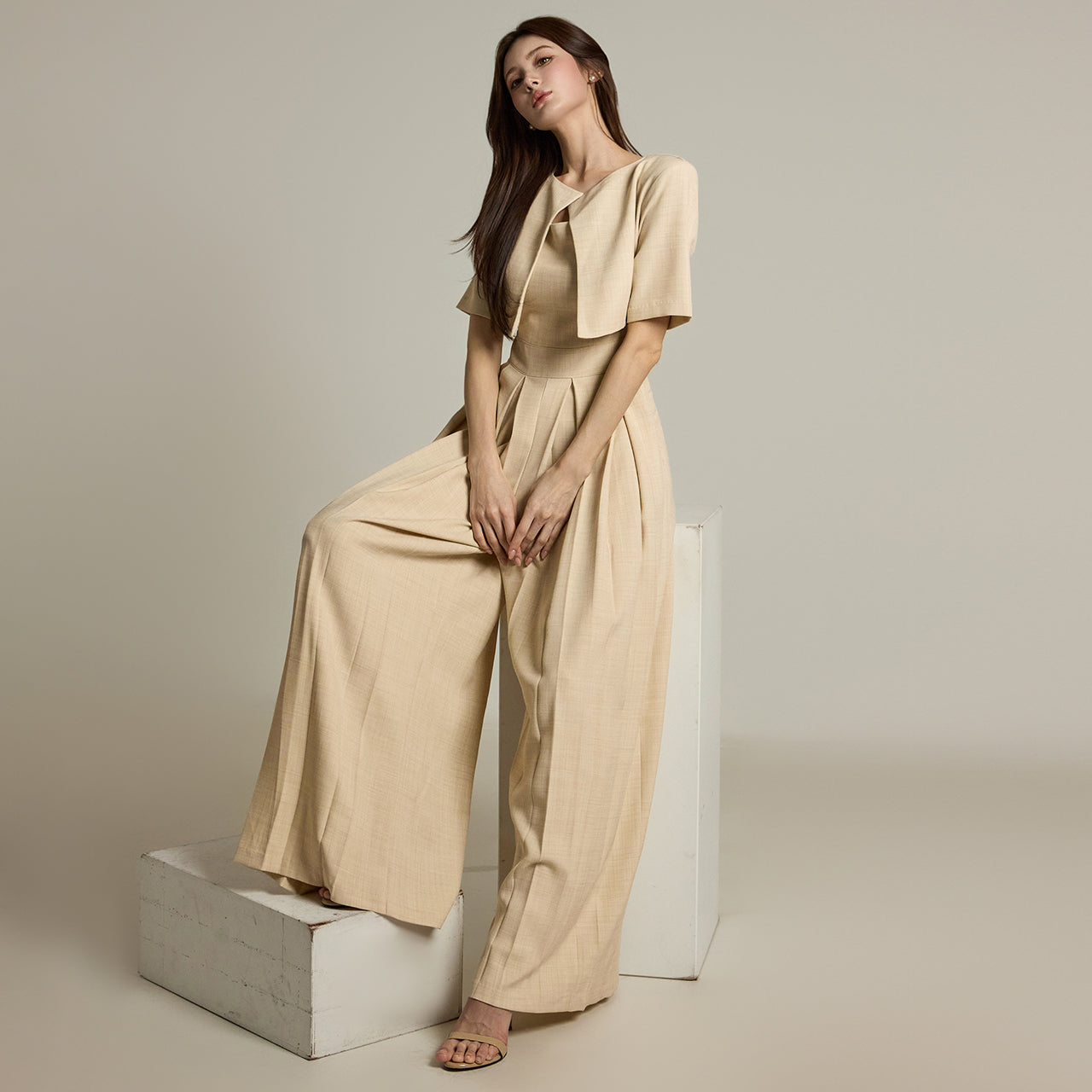 JS053 ボレロジャンプスーツ