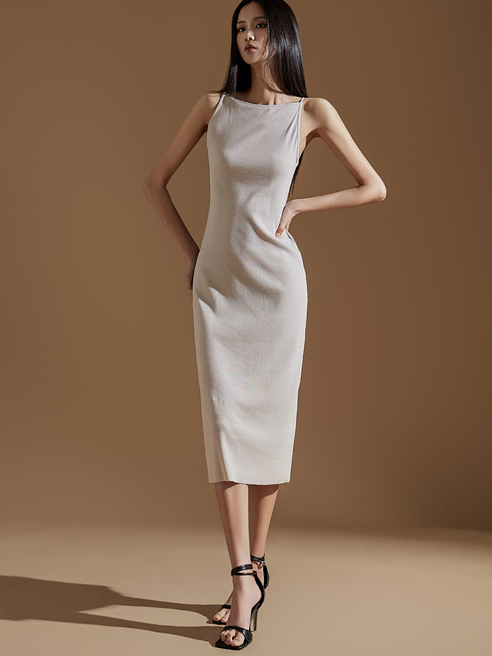 D4935 船领连衣裙