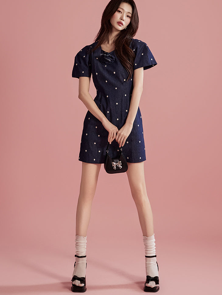 D4963 ブローチ付きドレス