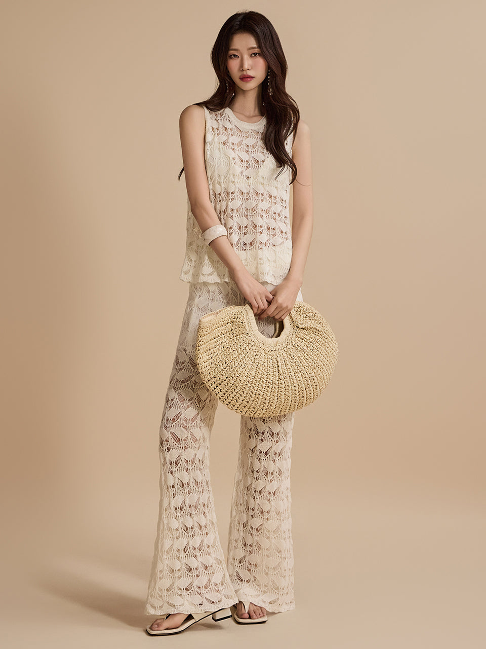 D4999 Lace Knit Two-Piece