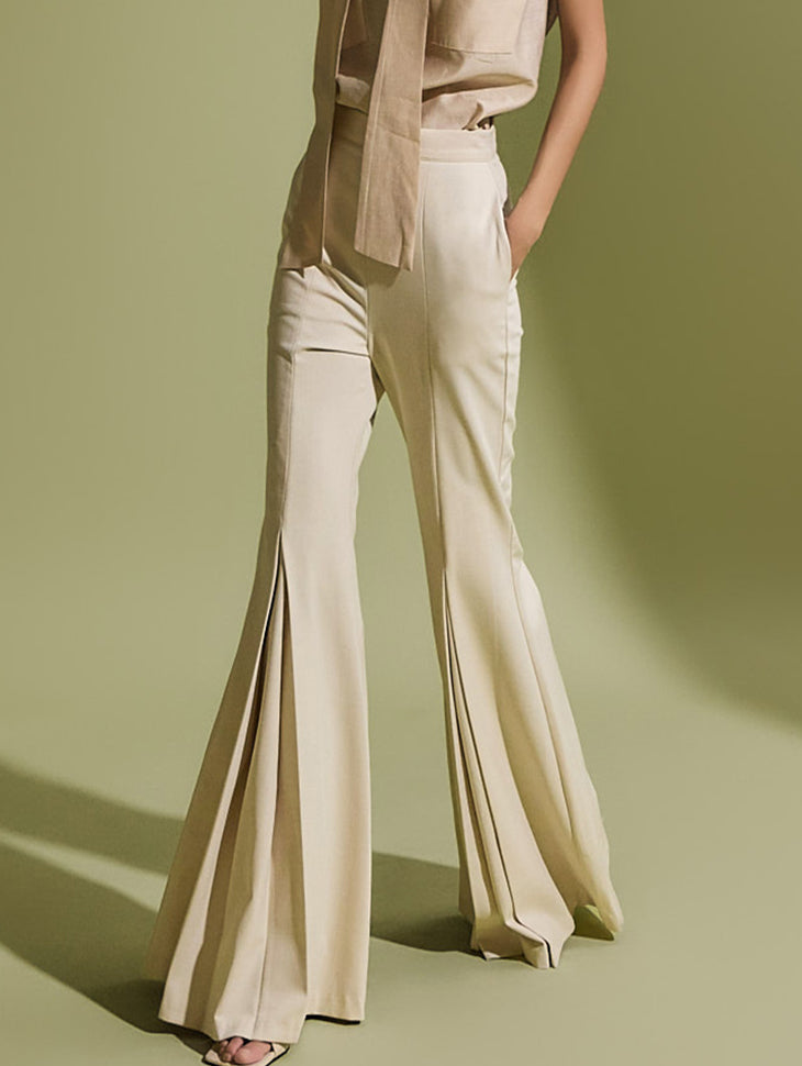 P9106 Flared Slacks