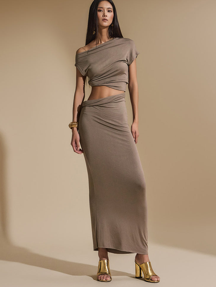 D5027 Top and Skirt Two-Piece