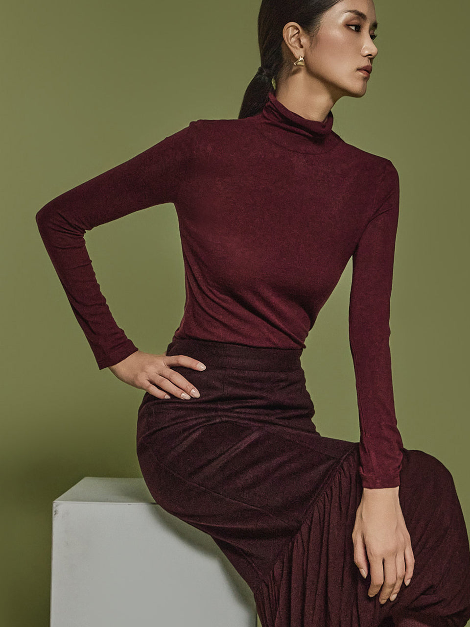 E3608 タートルネックトップ