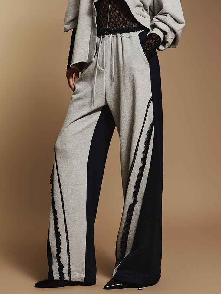 P3253 レース付きスウェットパンツ