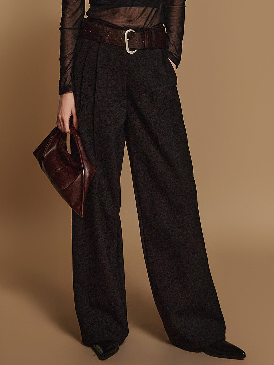 P3274 ピンタックウエストバンドスラックス