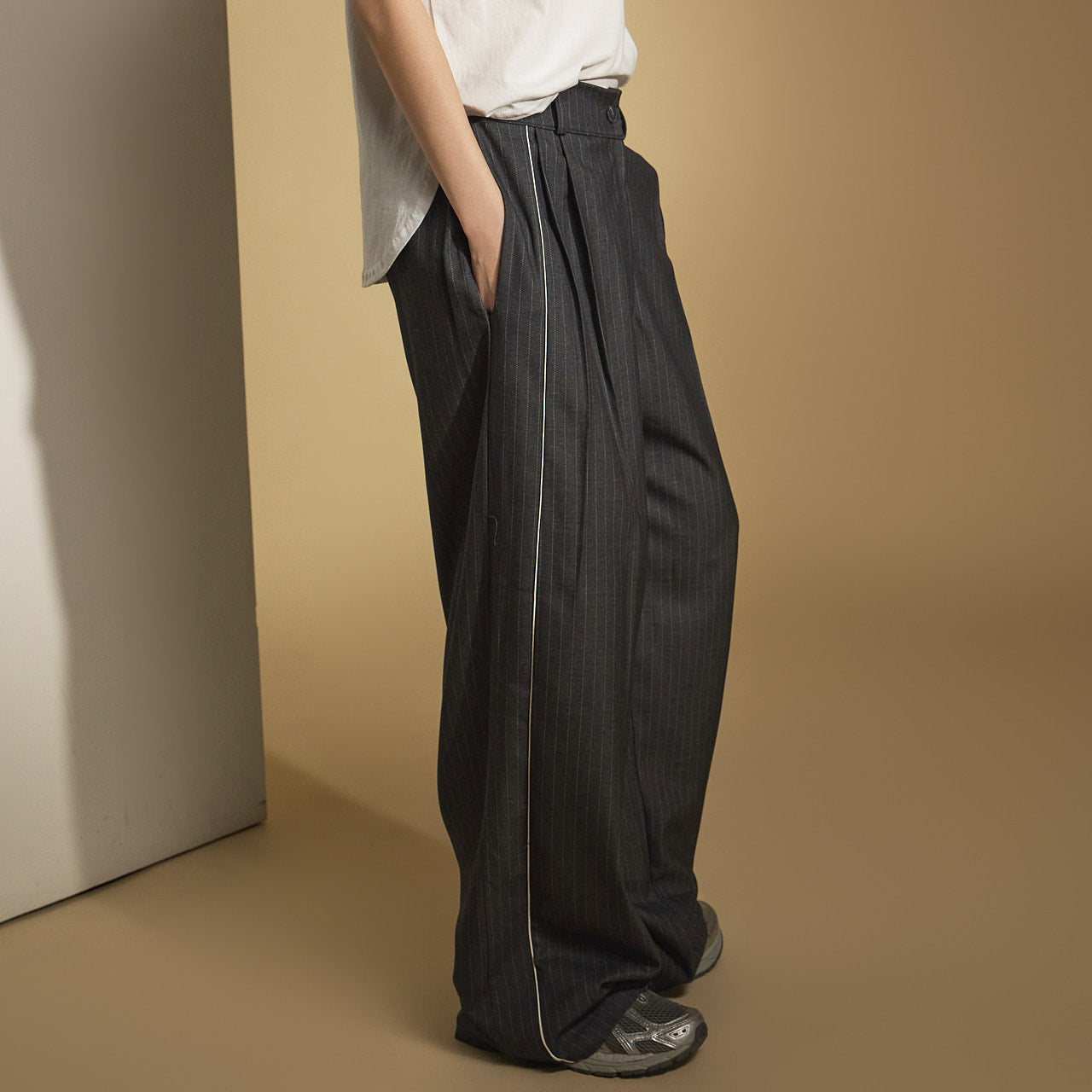 P3376 テーピングディテールスラックス