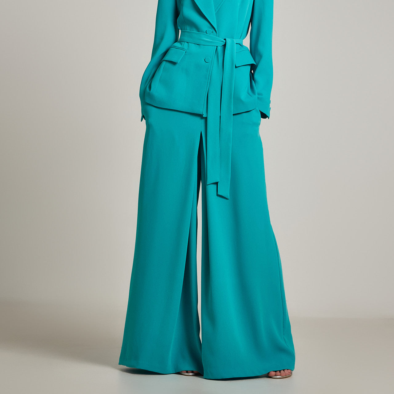 P3414 褶裥休闲裤