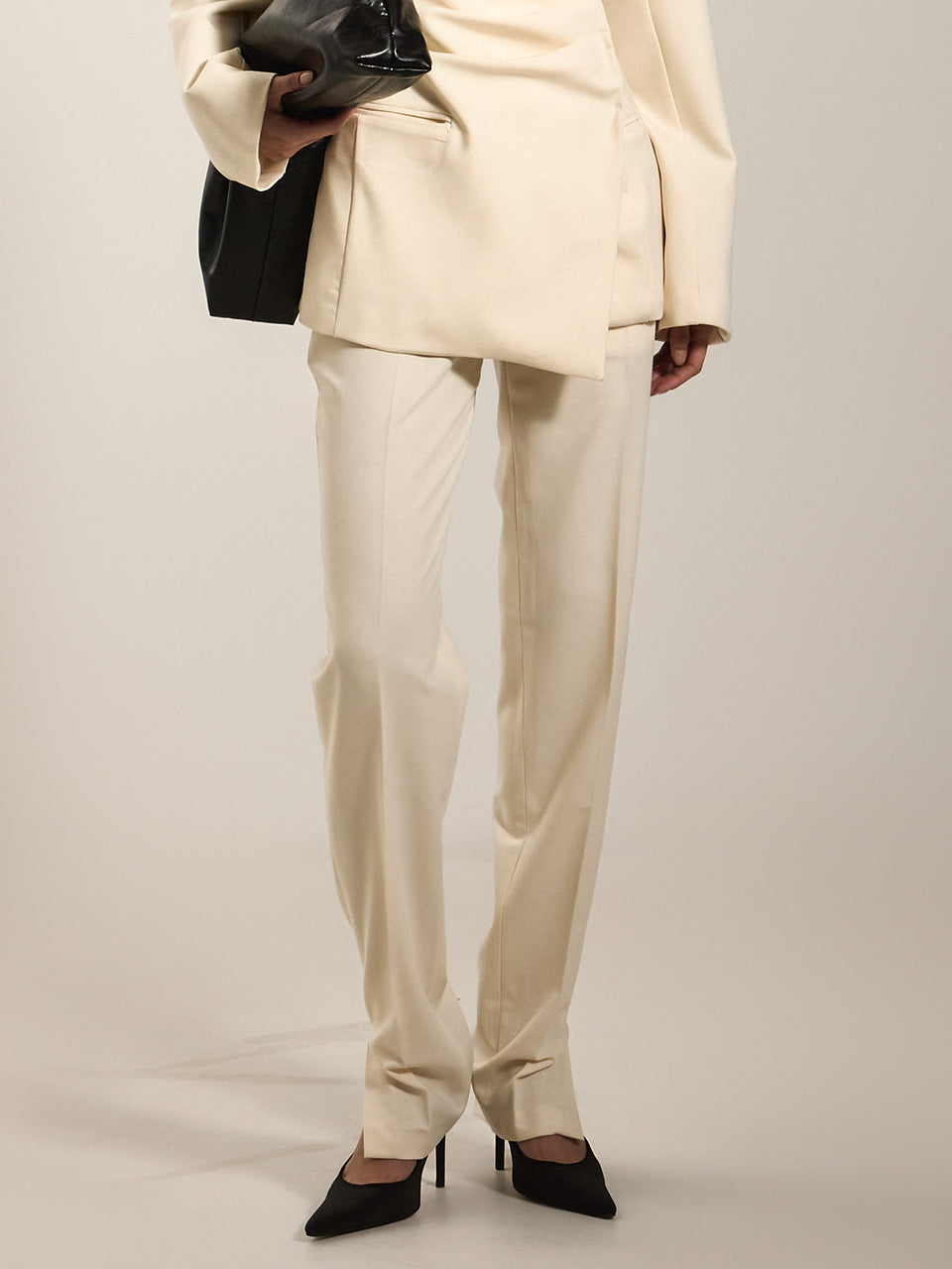 P3418 スリットディテールスラックス