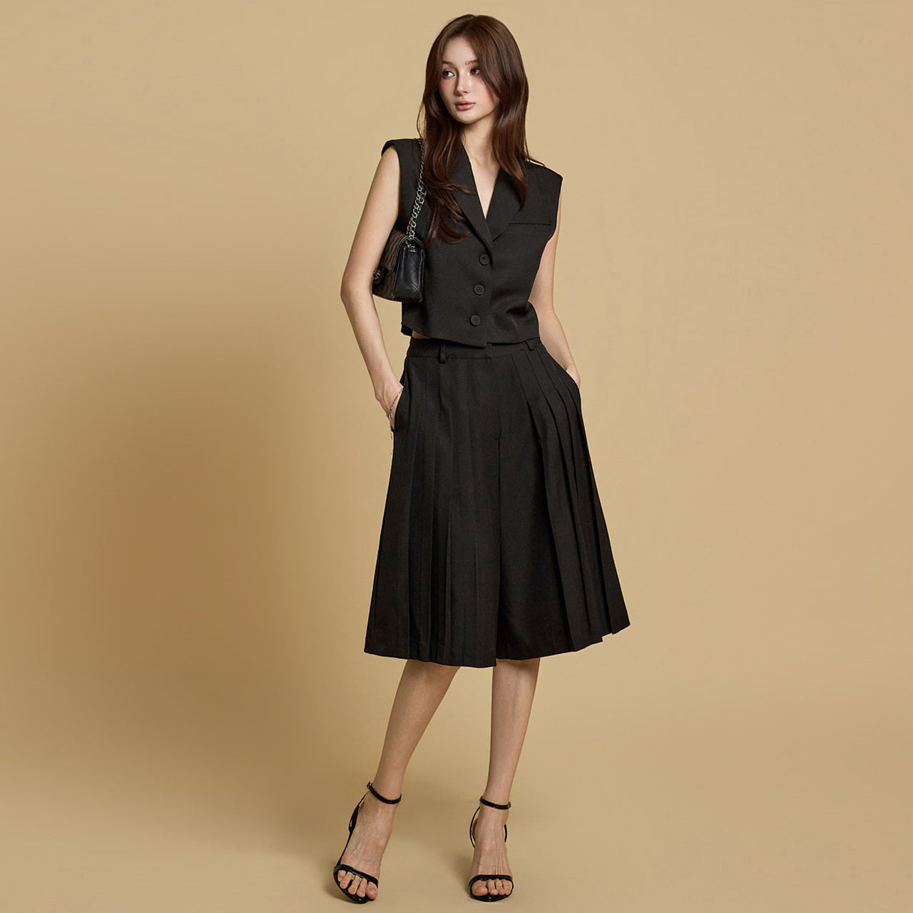 P3529 プリーツパンツ