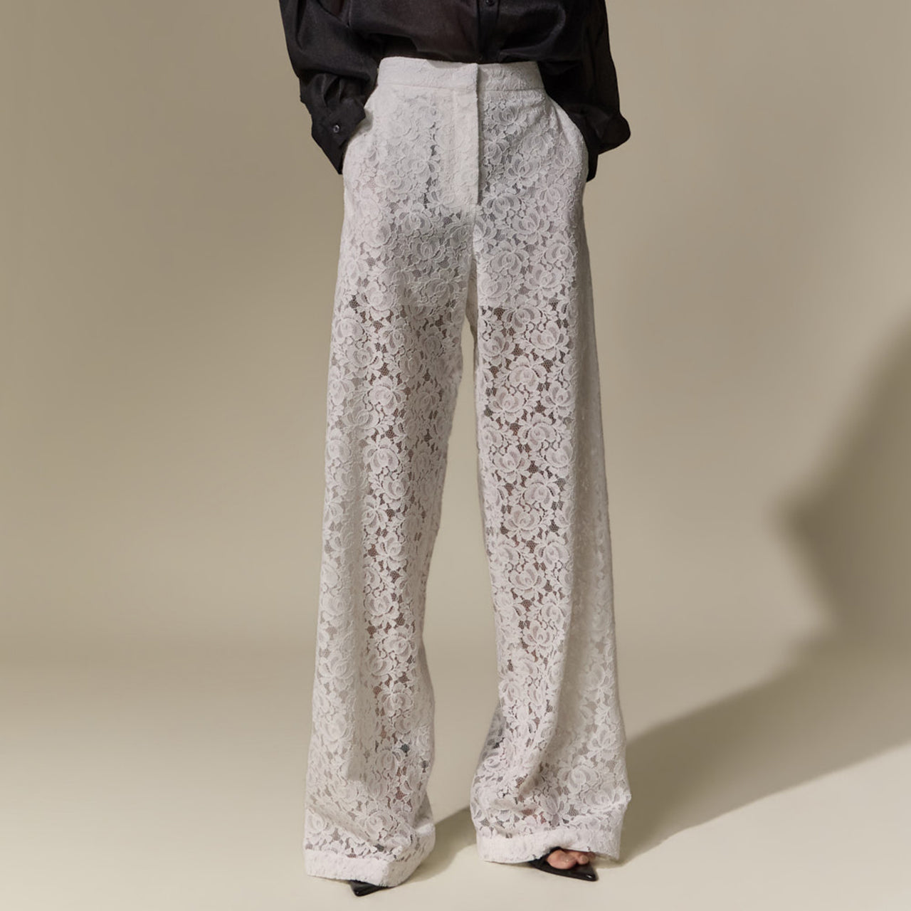 P3903 Lace Straight Pants