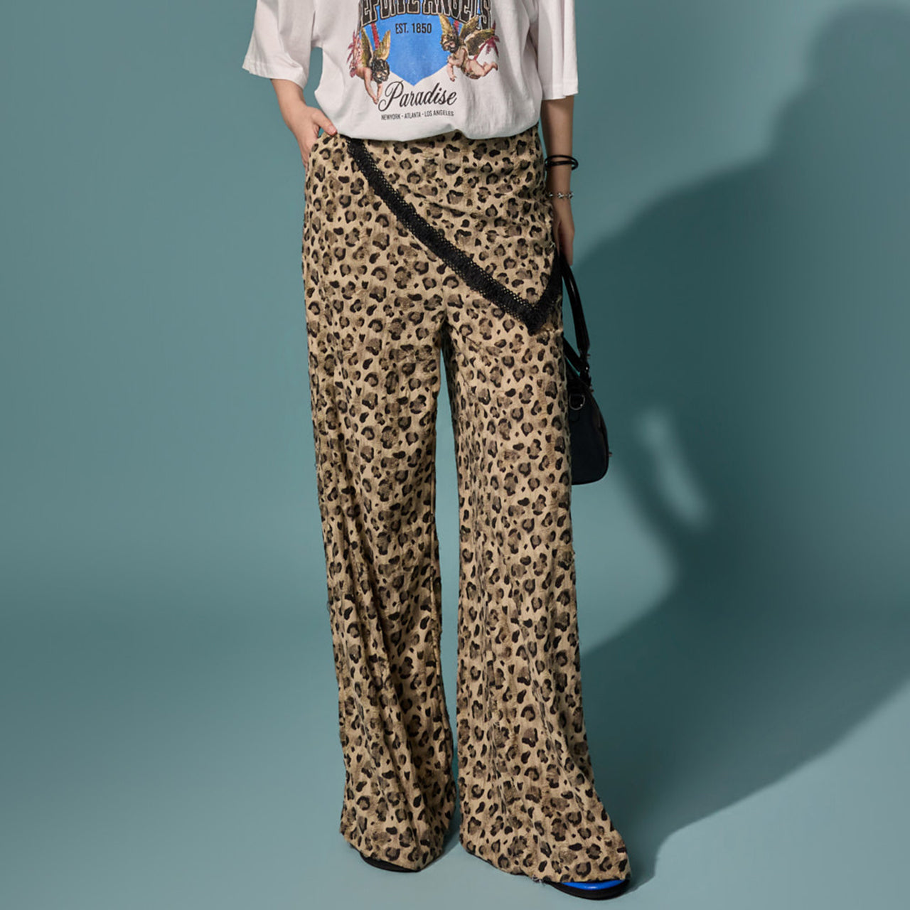 P3913 Leopard Wrap Pants