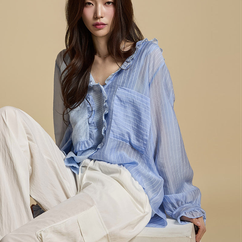 S768 フリルフードシャツ