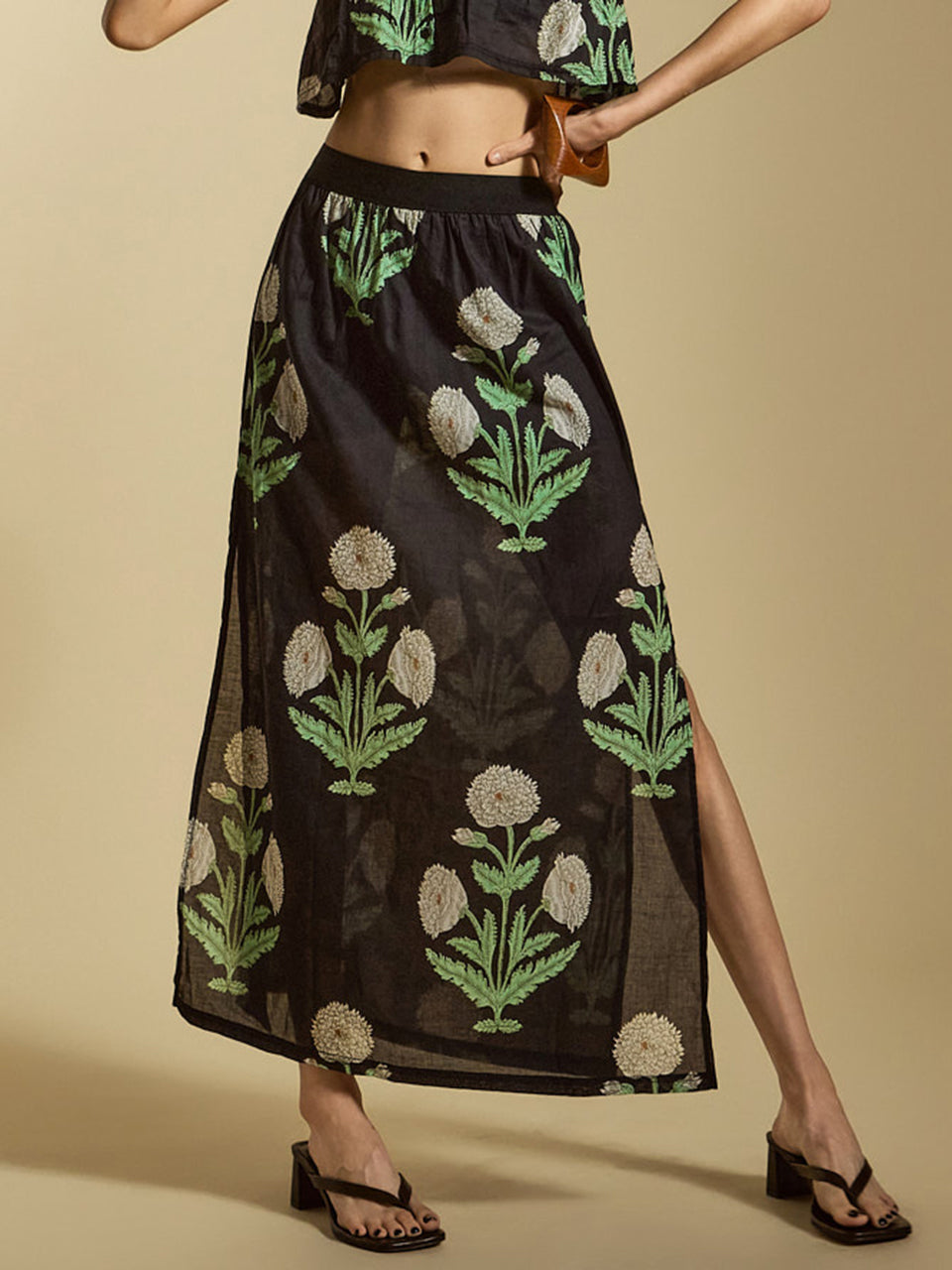 SK3009 Floral-Patterned Skirt