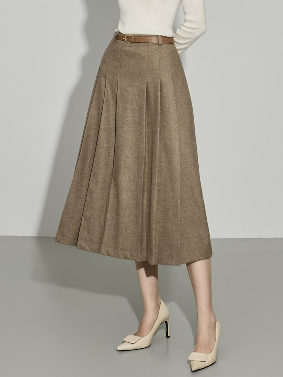 SK3101 Pleated Wool Skirt