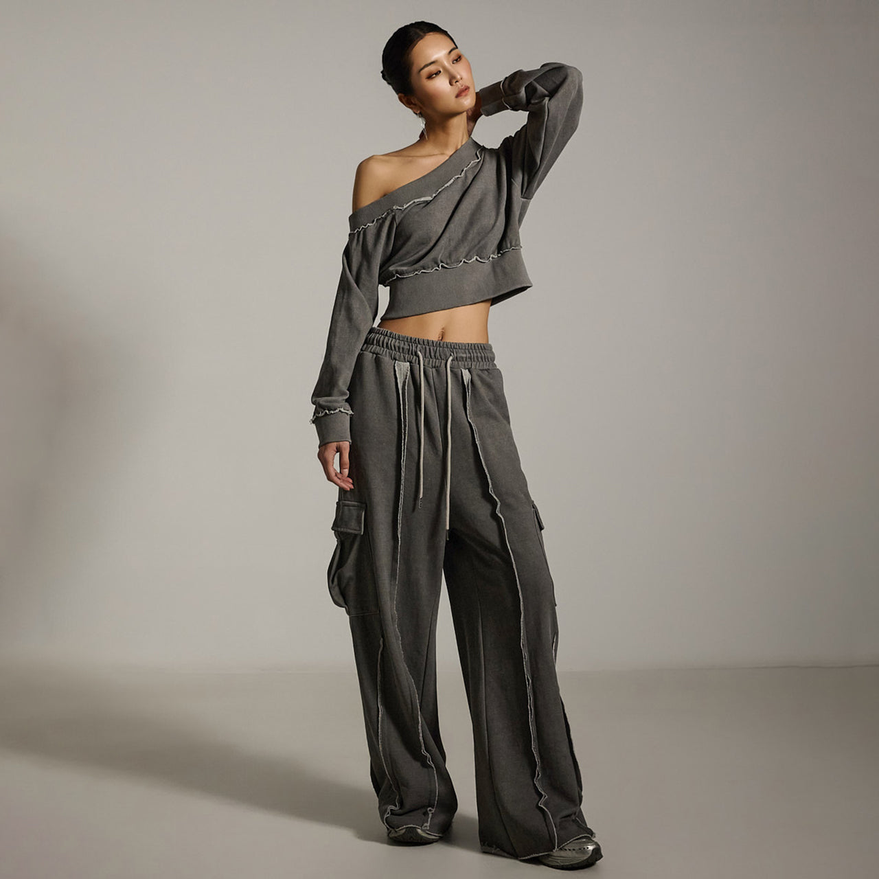 TP2044 卫衣和裤子套装