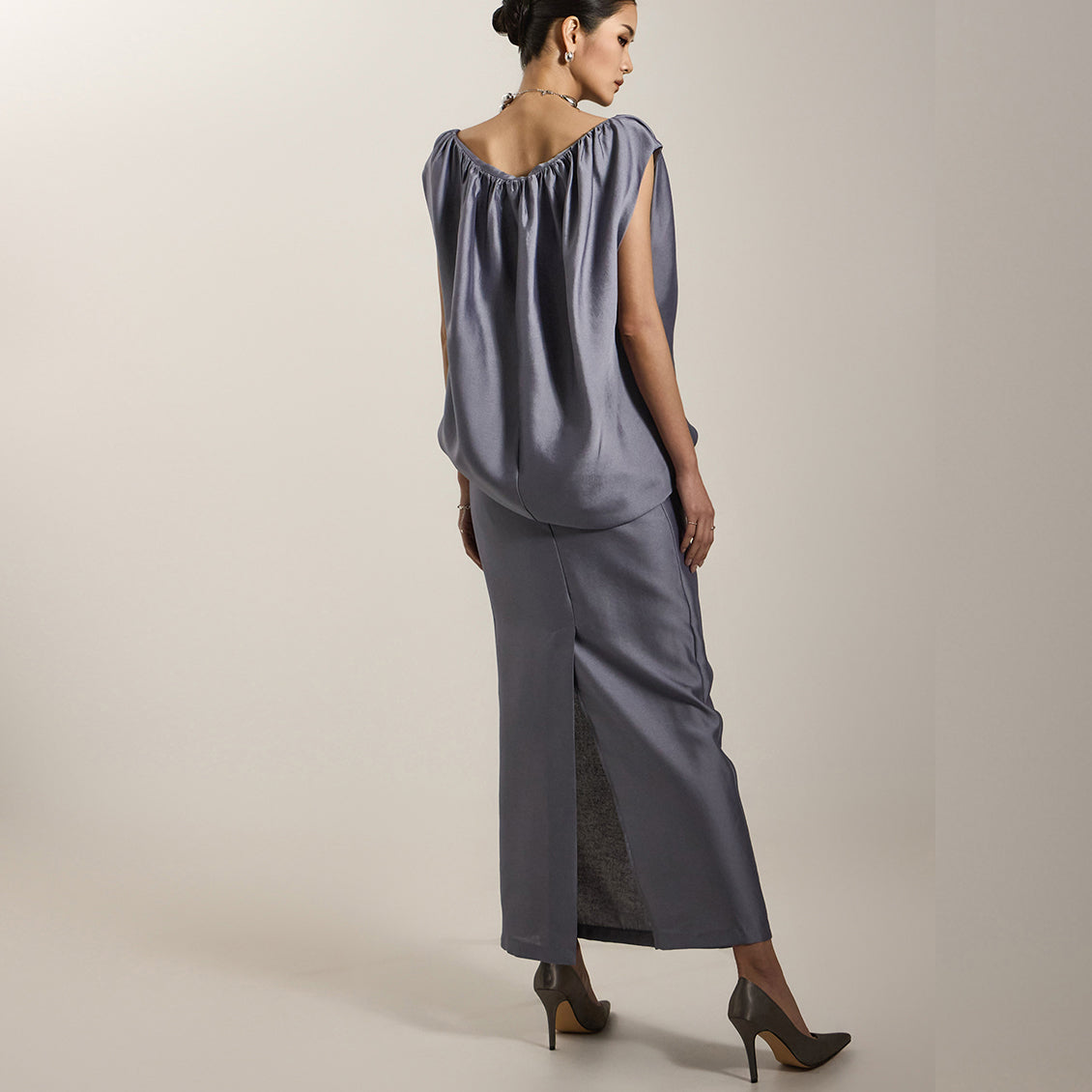 TP2062 上衣和裙子套装