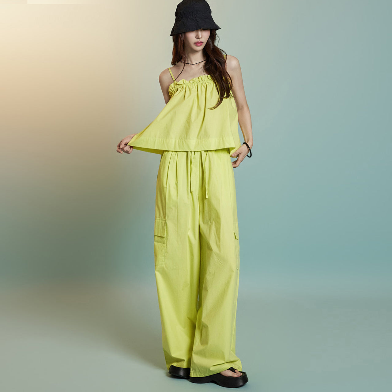 TP2204 Sleeveless and Pants Set