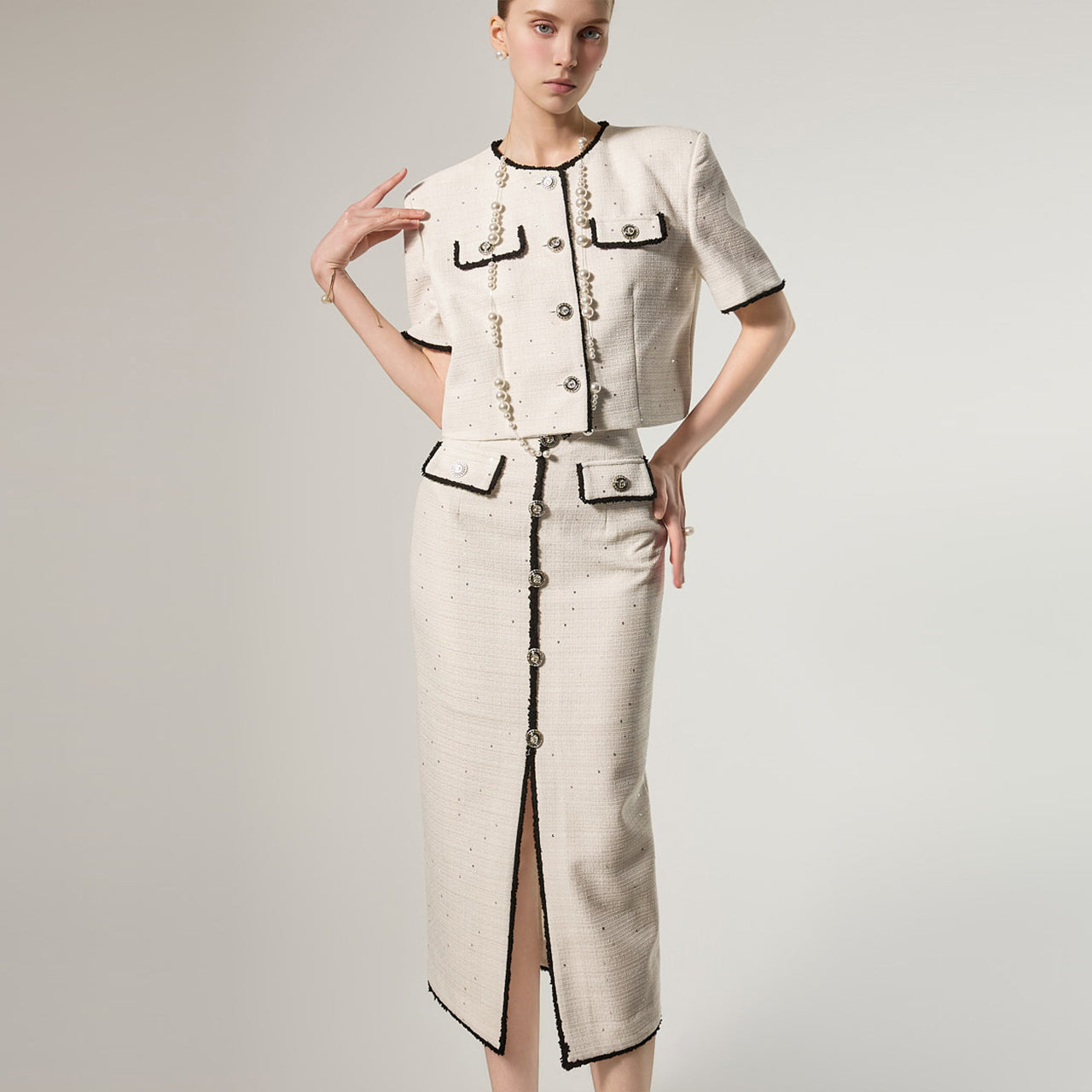 TP2362 夹克和半身裙套装