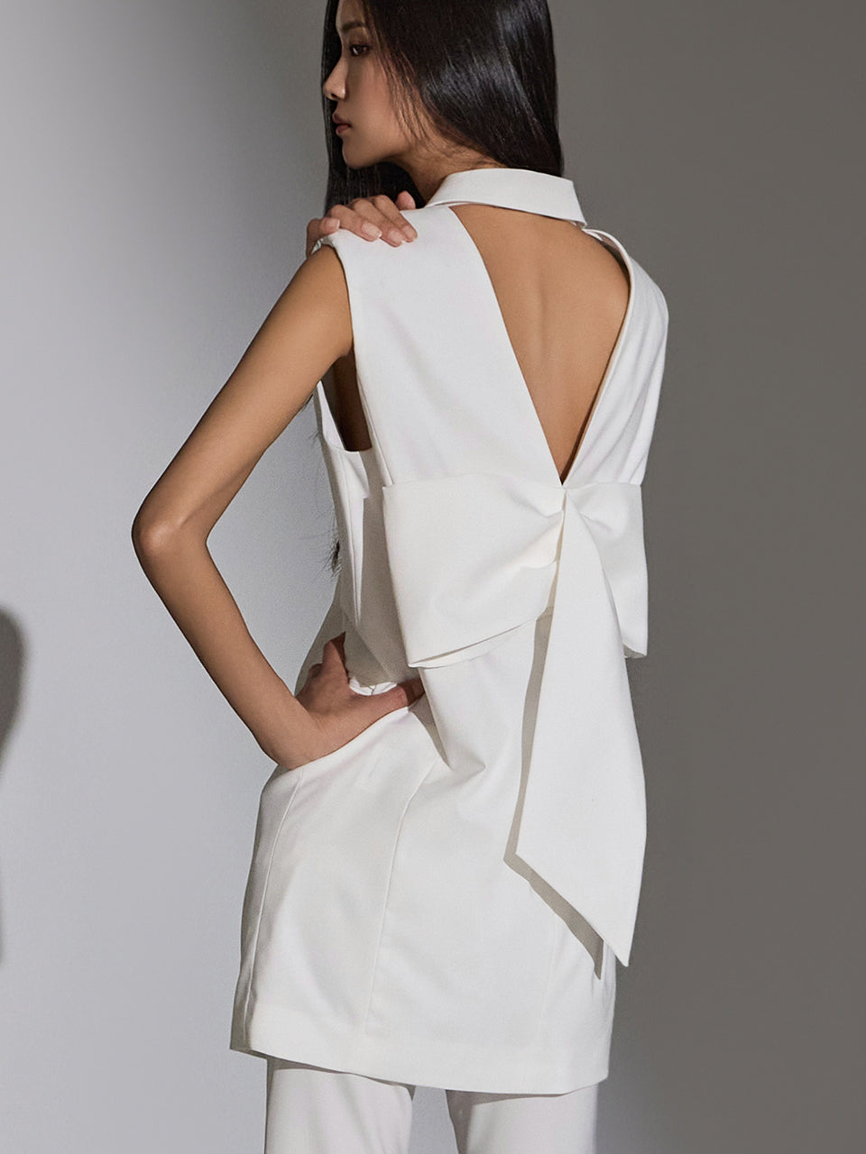 J2316 Back Ribbon Vest