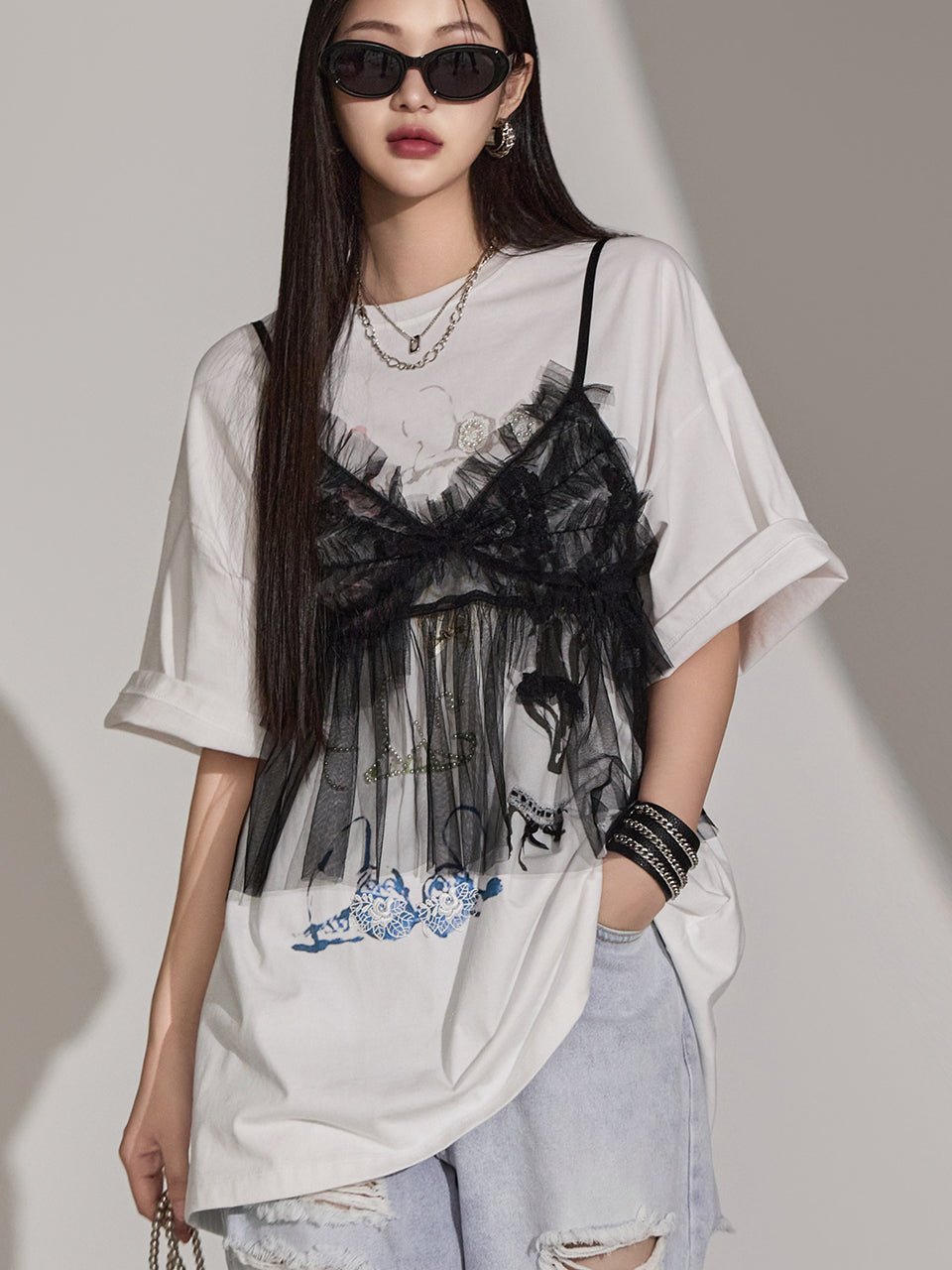 E3428 Frill Sleeveless Top