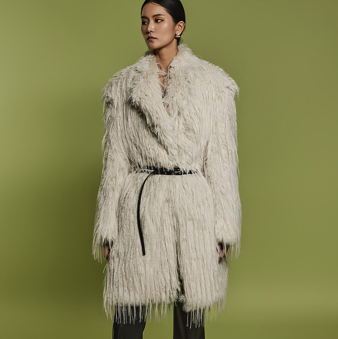 J2497 Faux Fur Coat