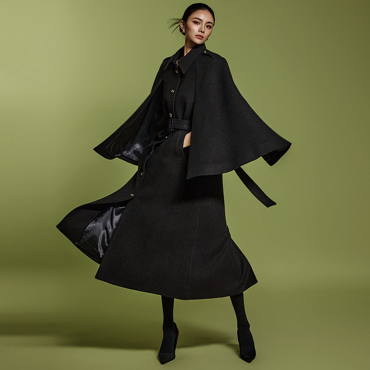 J2465 Cape Coat With Belt