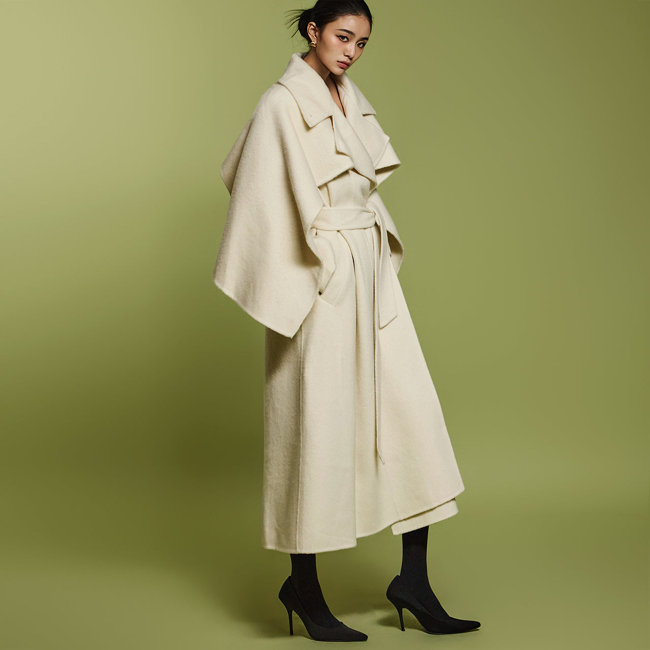 J2511 Handmade Wool Coat