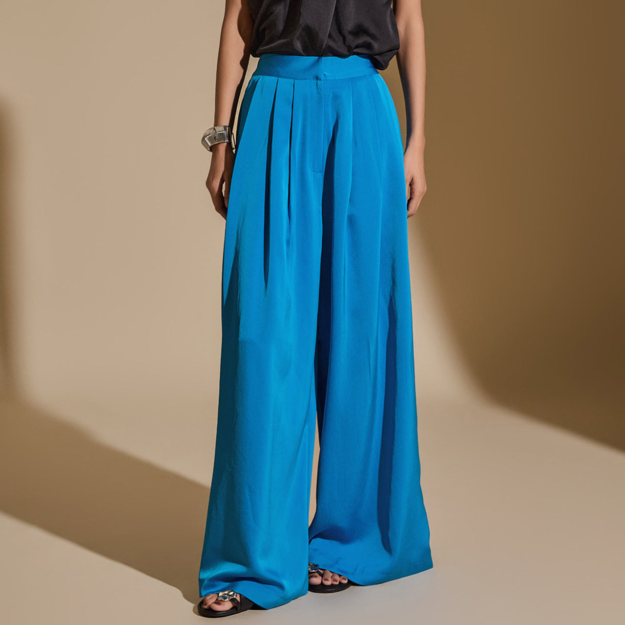 P3207 Pintuck Wide Pants