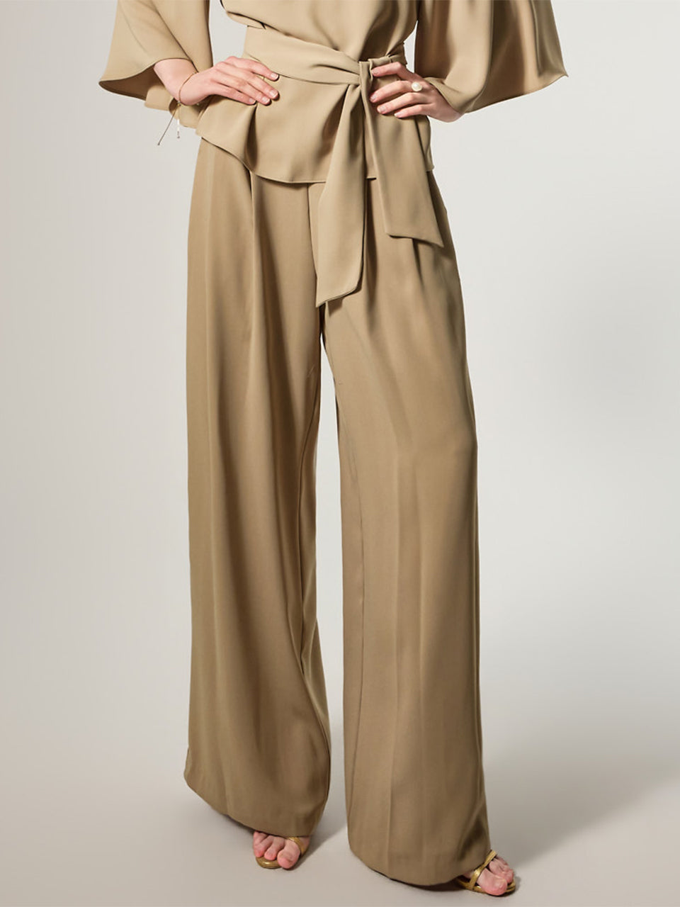 P3785 Wide Slacks