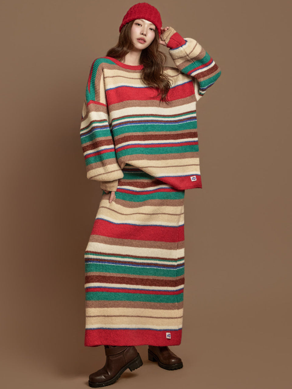 TP2300 Knit and Skirt Set