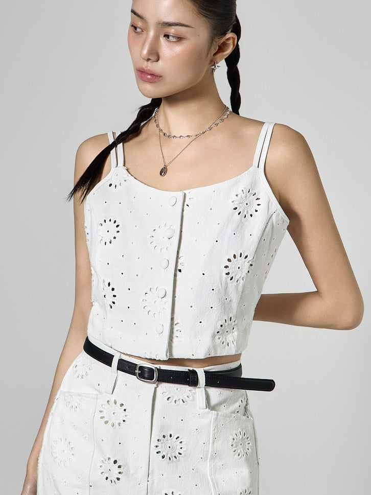 E4123 Eyelet Sleeveless Top