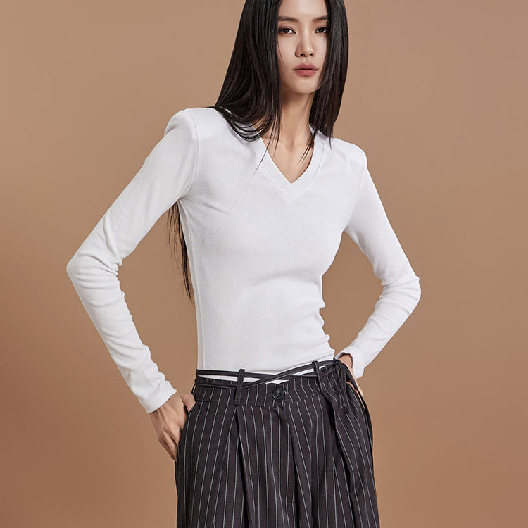 E3272  V-Neck Shoulder Padded Top