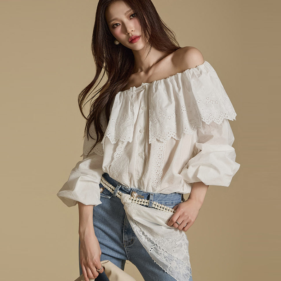 B3035 Off-Shoulder Blouse