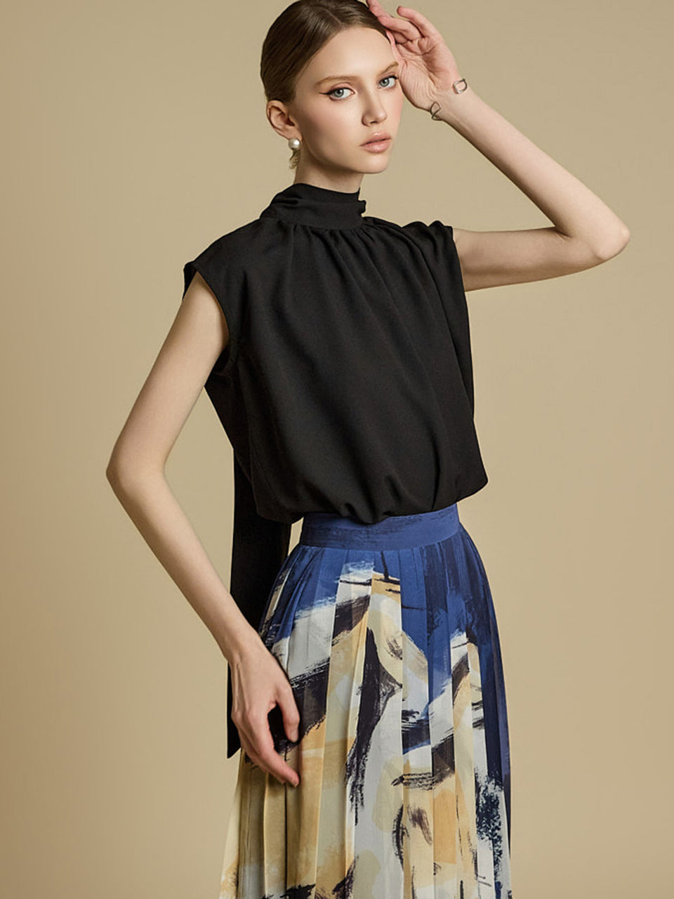 B3085 シャーリングブラウス