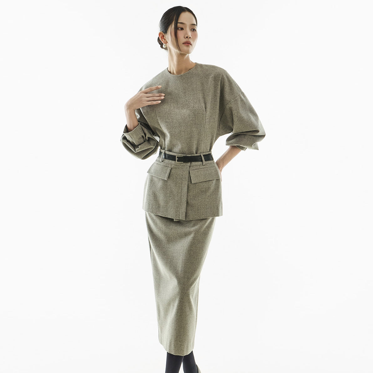 D9579 Layered Dress with Belt