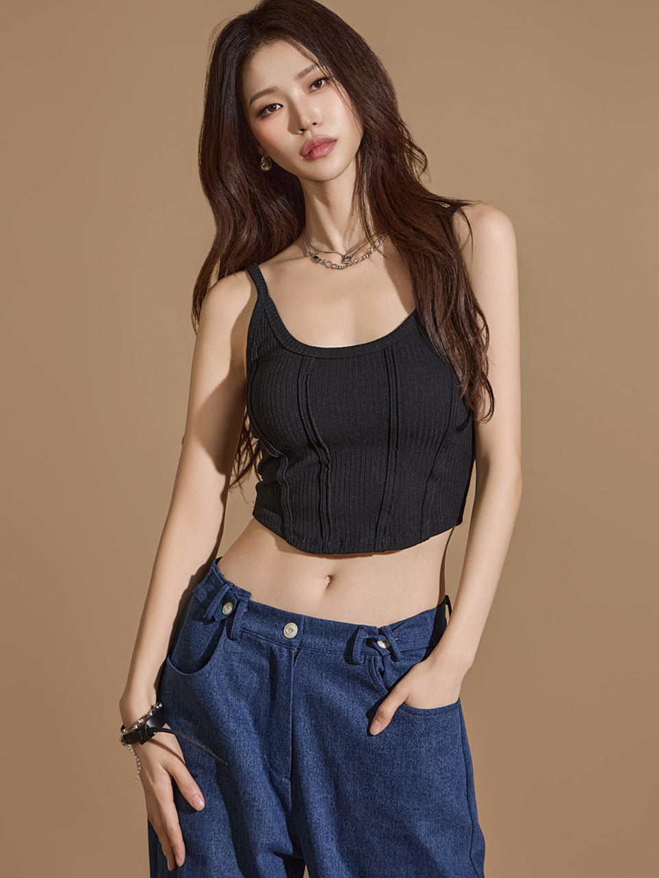 E3520 Slim Sleeveless Top