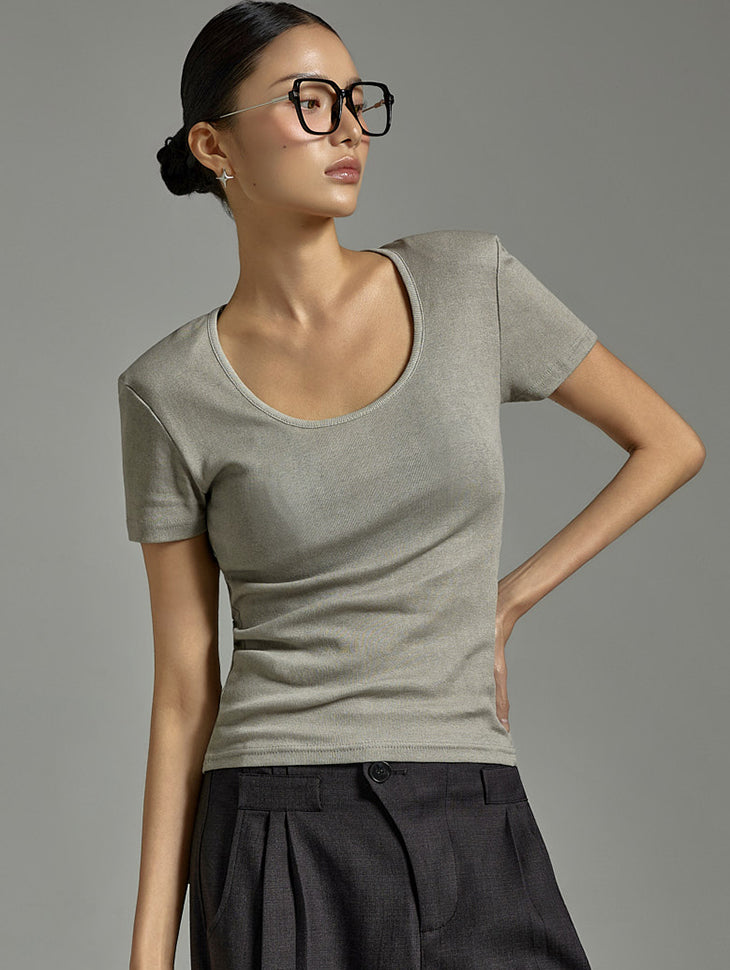 E3956 U-neck Top