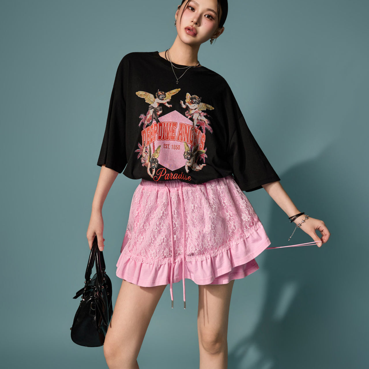 E4348 Angel Graphic Top