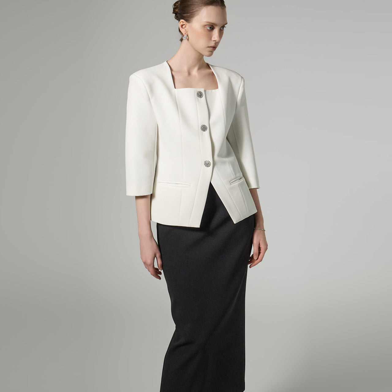 J3114 Cubic Button Jacket