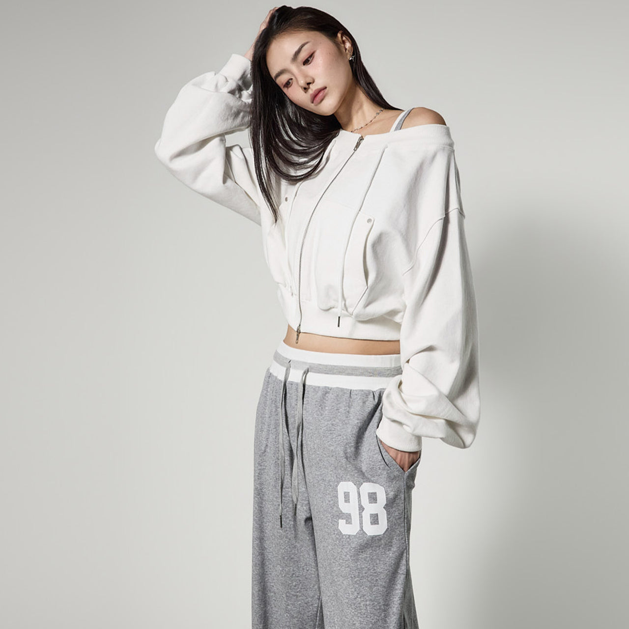 J3196 Off-Shoulder Crop Zip-Up