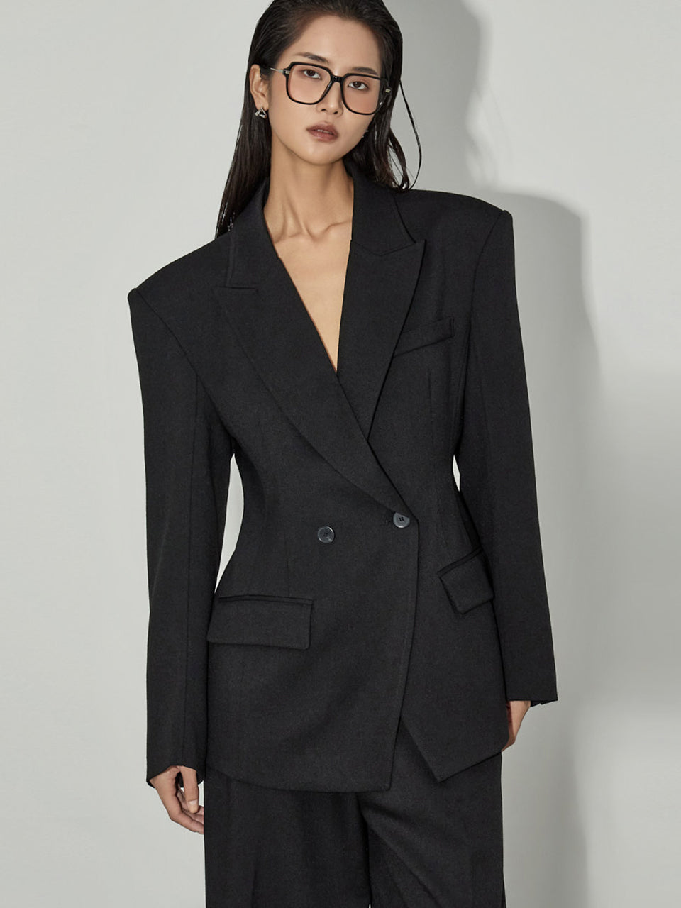 J9330 Two-Button Jacket