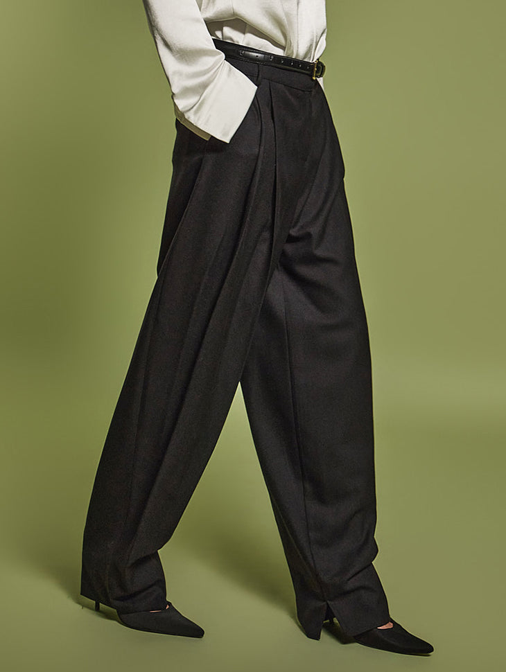 P3323 Slit Pintuck Slacks