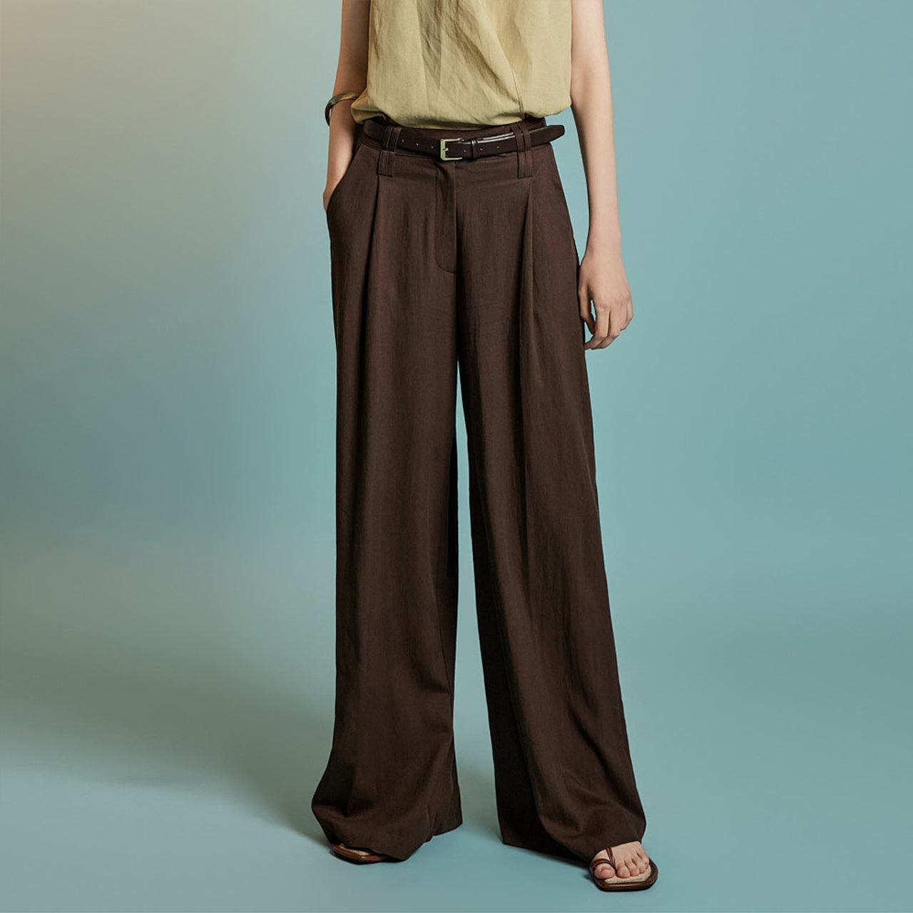 P3530 Pintuck Slacks