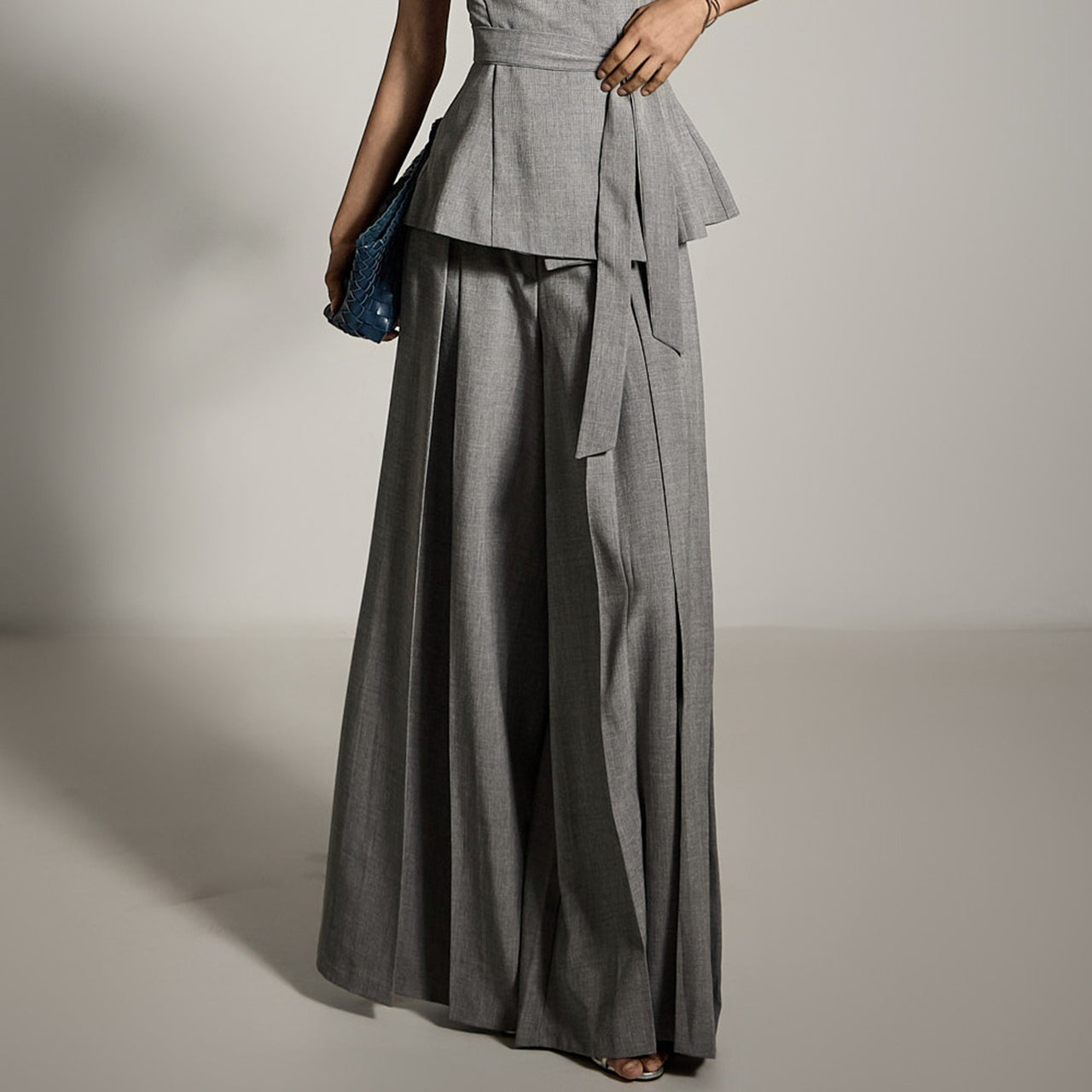 P3553 Pintuck Slacks