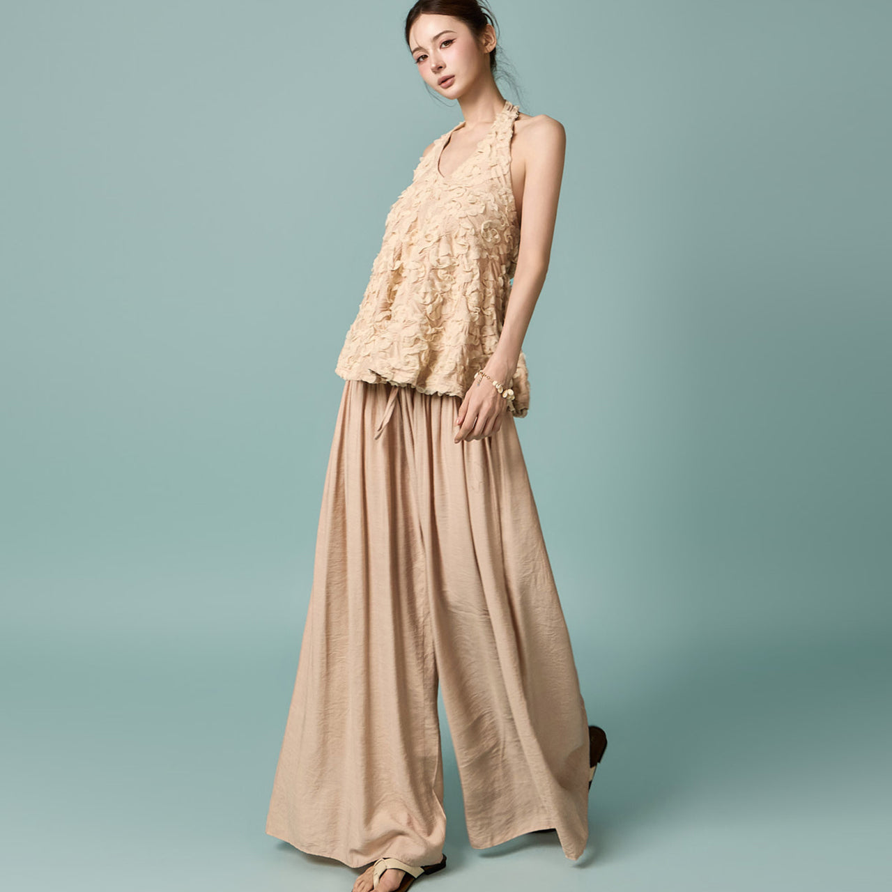 P3897 Wide Elastic Waist Pants