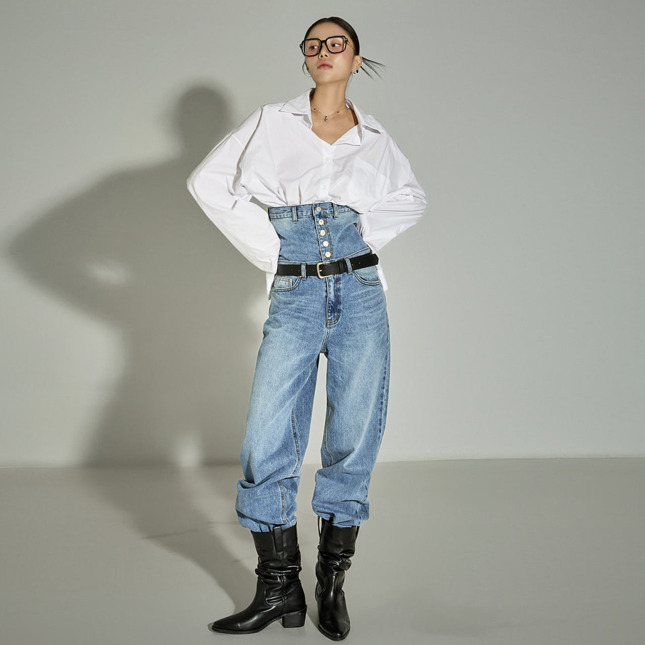 PJ605 High-Waist Jeans
