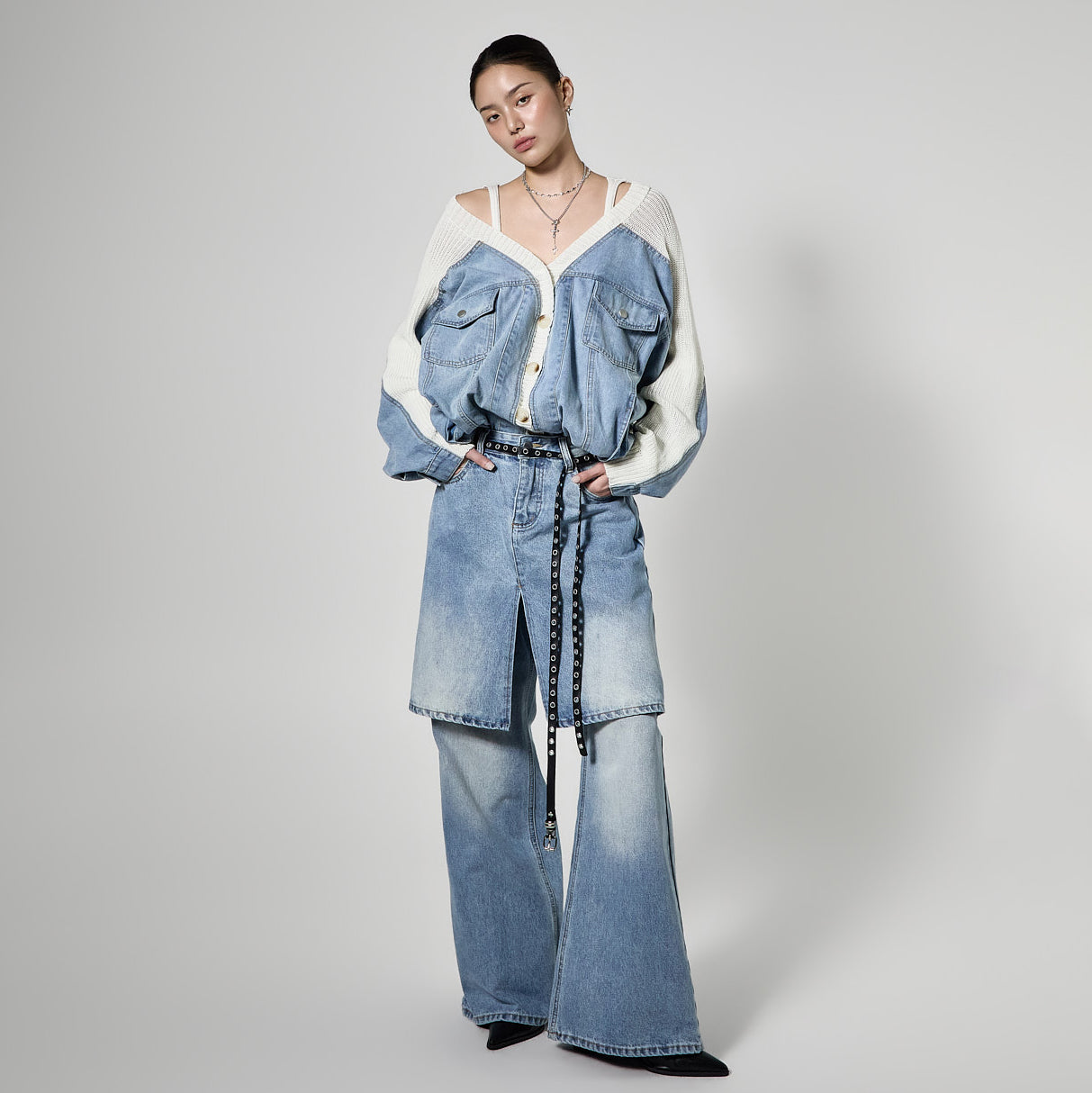 PJ625 Layered Belt Jeans