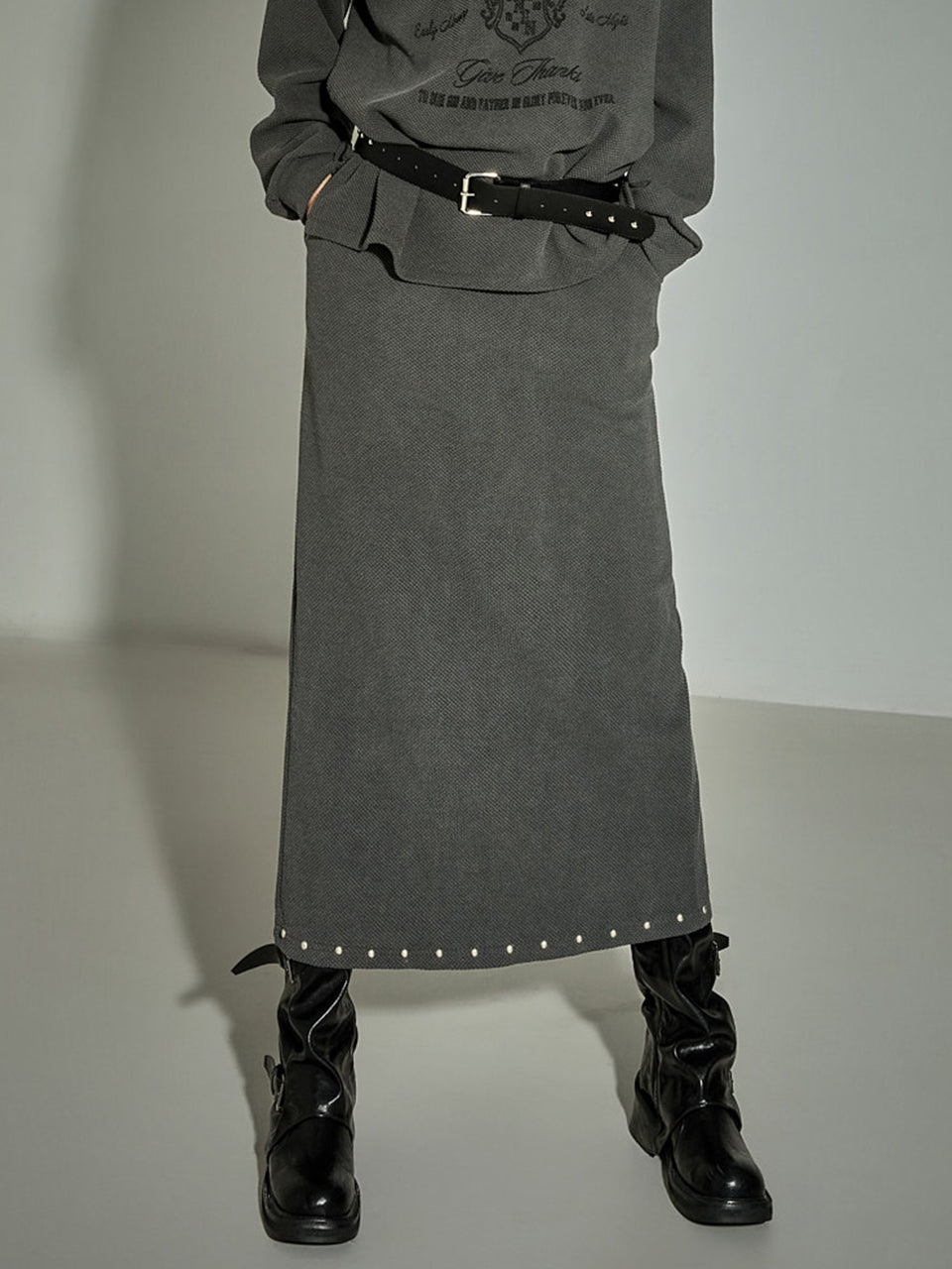 SK3060 Studded Long Skirt